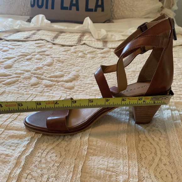 LUCKY BRAND sandals - Picture 7 of 7
